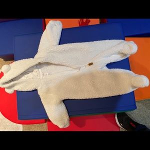 Full body outfit (3 months)